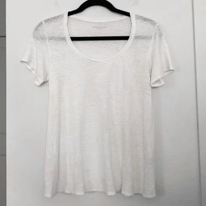 Basic Linen Tee
